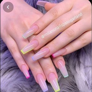 Meet your Posher, Loodjina